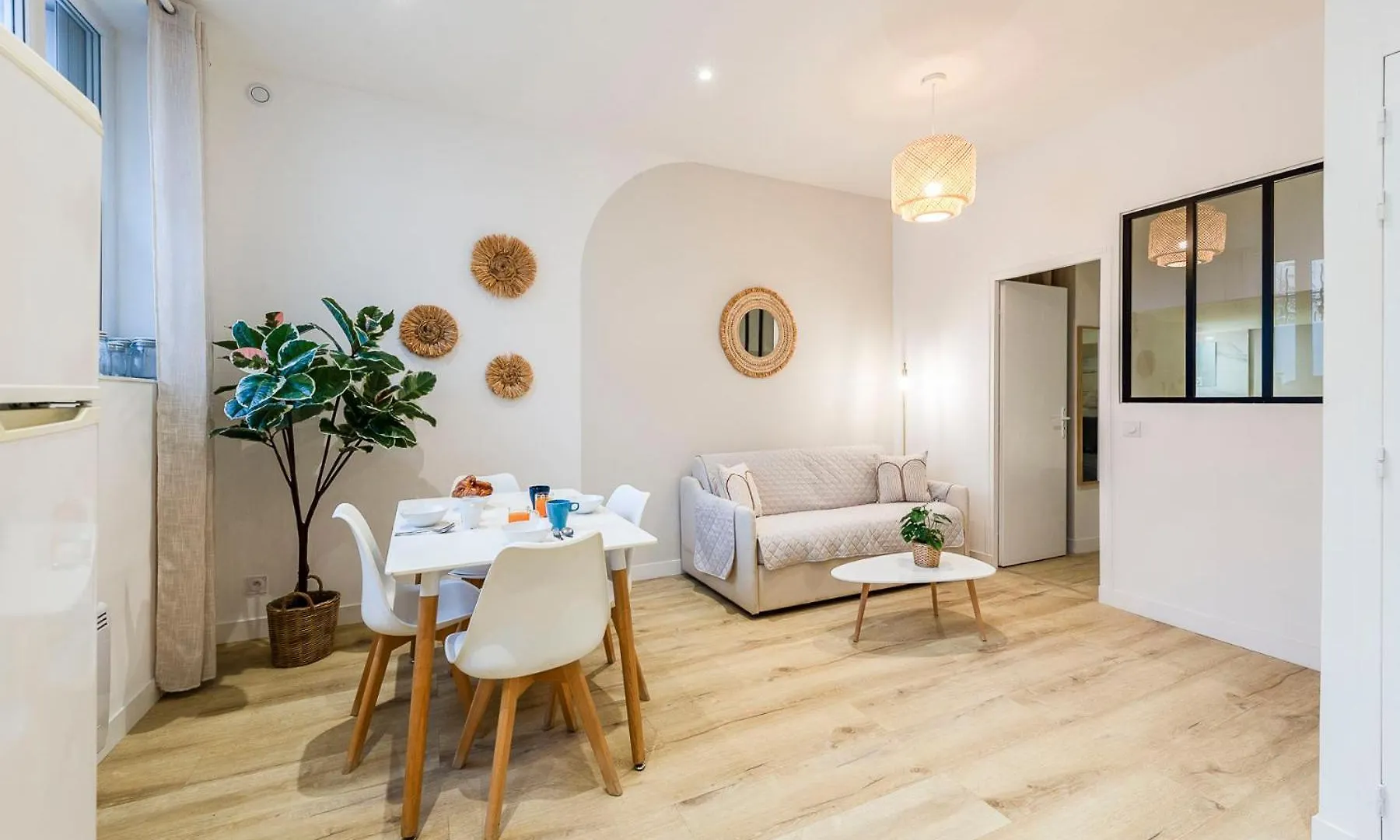 Belle De Mai - Gare St Charles Apartment Marseille France